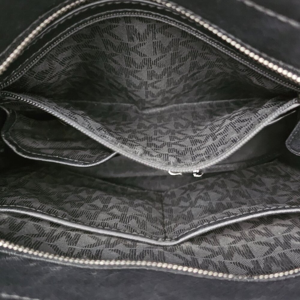 Michael Kors Hayley Tote Laser-cut Leather Medium Black And Silver Handbag COA - Picture 5 of 15